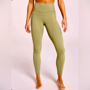 NWT Calia Olive High-Waisted Leggings